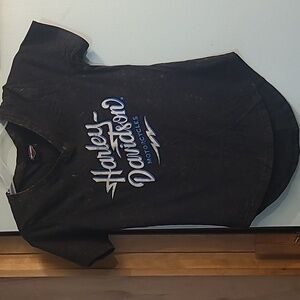 Womans harley davidson V Neck tee-shirt